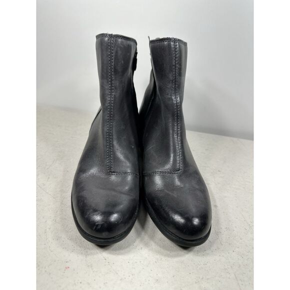 Bussola Size 37 EUR Gray Suede Zip Ankle Fashion Boots Bootie - Picture 2 of 7